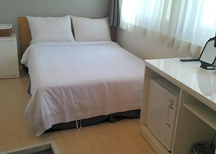 Wons Myeongdong Motel 3*